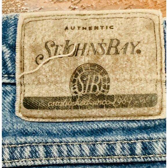 St Johns Bay Womens Jeans 12P Petite Light Wash Relaxed Fit Straight Leg Mom - Picture 5 of 10